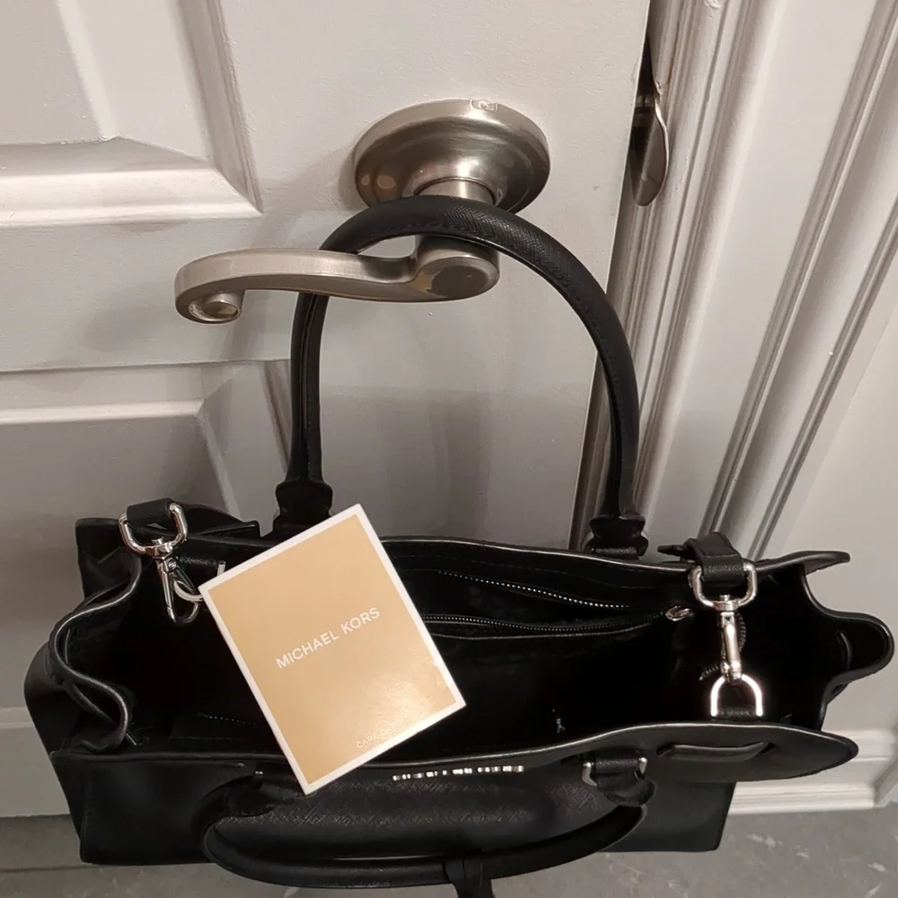 Michael Kors Dillon Satchel Purse in black With Silver Hardware
